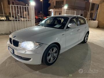 BMW 118D 143CV FUTURA - 2010