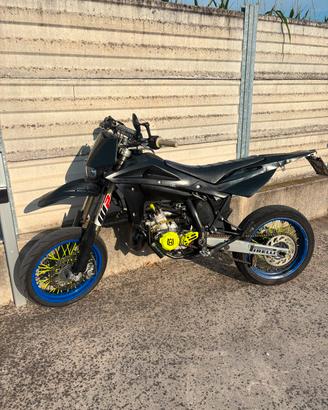 Husqvarna SM 125