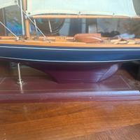 modellino a vela