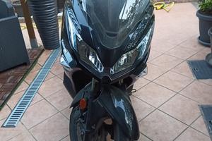 scooter Kawasaki anno 2018