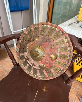 Antico scudo da Ras, fine XIX sec