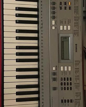 Tastiera musicale Yamaha psr e 353