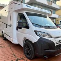 Camper semintegrale Etrusco T 6.9 SB