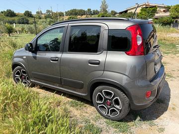 Fiat  Panda 1.0 hibrid