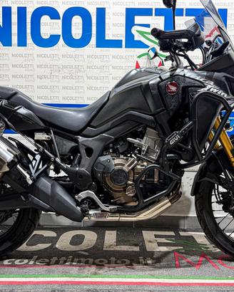 Honda Africa Twin Crf 1000 DCT - 2018 tua a soli: 