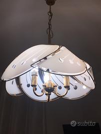 due abat-jour lampada comò lampadario 