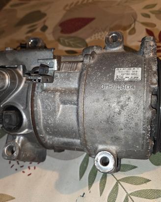 Compressore Denso Mercedes A0012303611 - Funzionan