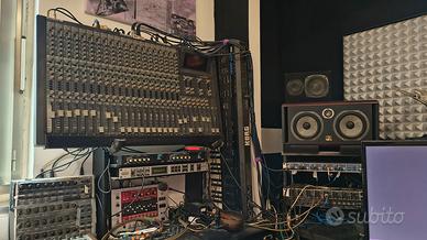 Mixer analogico Fostex 820
