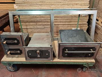 Ferramenta per cucina a legna 