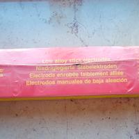 Elettrodo basico per saldatura acciaio