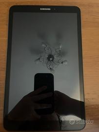 Tablet samsung usato poche volte come nuovo