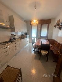 Ampia villetta a schiera 4 camere con giardino