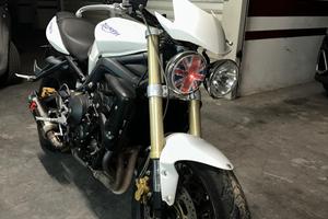 Triumph street triple 675