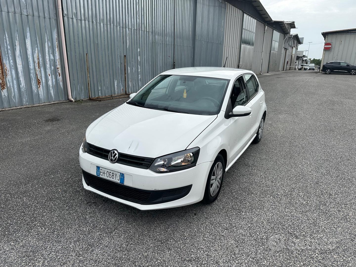 Volkswagen Polo 2012 photo 3
