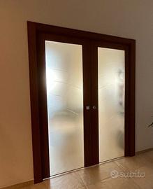 Doppia porta a scrigno in legno e vetro Garofoli