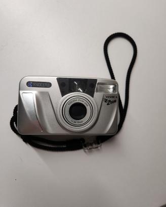 Macchina fotografica Yashica EZ Zoom