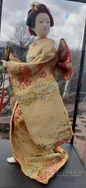 Bambola Geisha Giapponese Tradiz.(Kimono di seta)