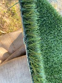 Erba sintetica usata