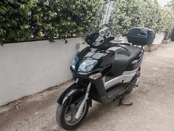 MBK KILIBRE 300 +BAULETTO+PARAV+CASC - VERSITY 300