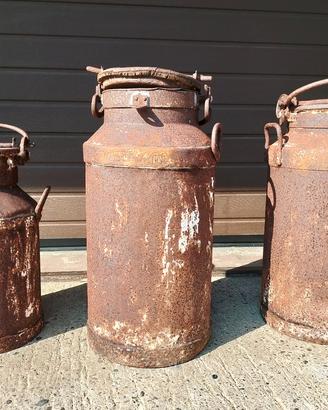 Bidoni latte in ferro Vintage 