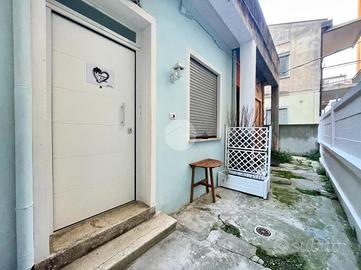 MONOLOCALE A CHIOGGIA