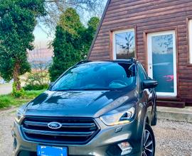 Ford Kuga 2.0 ST Line X 150 CV 2WD