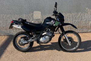 Yamaha XT600