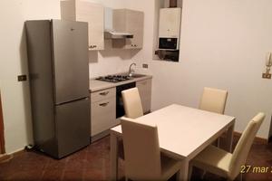 Lovere - bilocale con balcone