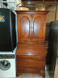 credenza con ribaltina e scrittoio