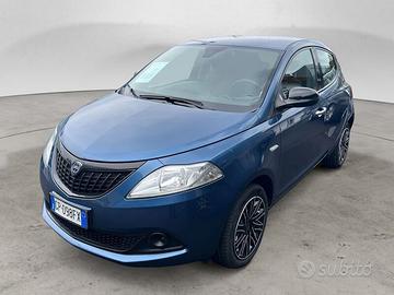 Lancia Ypsilon 1.0 FireFly 70cv Hybrid Silver...