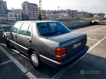 lancia thema