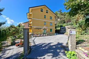 4 LOCALI A CROCEFIESCHI