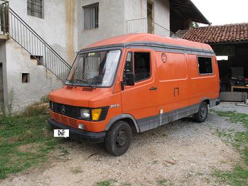 Mercedes Benz 207D T1 Omol.Abitazione