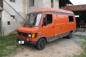 Mercedes Benz 207D T1 Omol.Abitazione