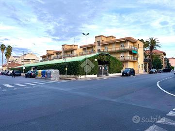 POSTO AUTO A ALBENGA