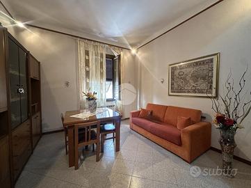 4 LOCALI A LA SPEZIA