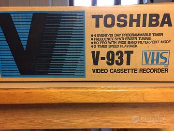 videoregistratore Toshiba VHS sistema PAL