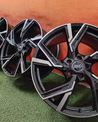 Cerchi Audi A4 A5 A6 A7 A8 Q3 Q4 Q5 Q7 9Jx20 ET40