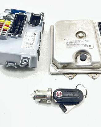 KIT CHIAVE FIAT Panda Cross 52096060 (14>)