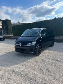 Volkswagen Caravelle 2.0 TDI 150CV DSG PC Comfortl