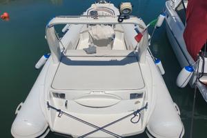 Gommone Albatros Samoa 670 EFB 225 CV