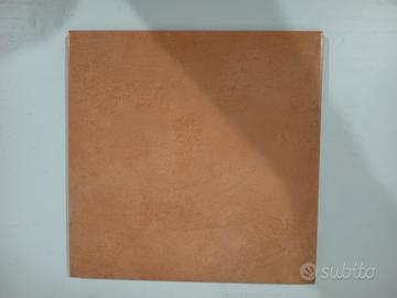 Piastrelle in ceramica marrone chiaro/arancione 