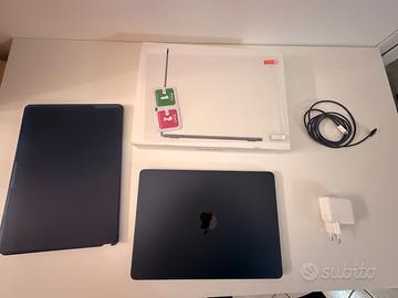 MAC BOOK AIR M3 2024