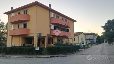 2 LOCALI A MARSCIANO