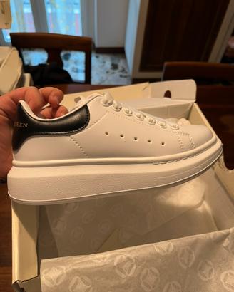 scarpe mc queen