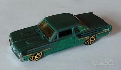 modellino della classica 64 Piontac GTO