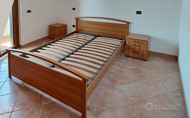 CAMERA DA LETTO COMPLETA – COME NUOVA