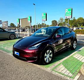 Tesla model Y Long Range AWD, gancio, integrale