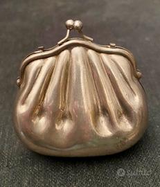 Pochette portaoggetti argentata