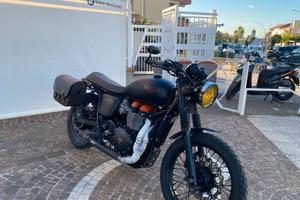 Triumph Bonneville LIMITED EDITION - 2015